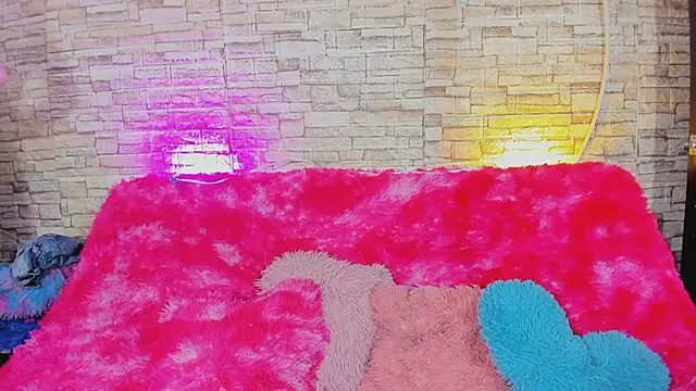 Snapshot of kitty_queen10 chatting on February 20, 2026, 4:20 am kitty queen10 online show from February 20, 2026, 4:20 am