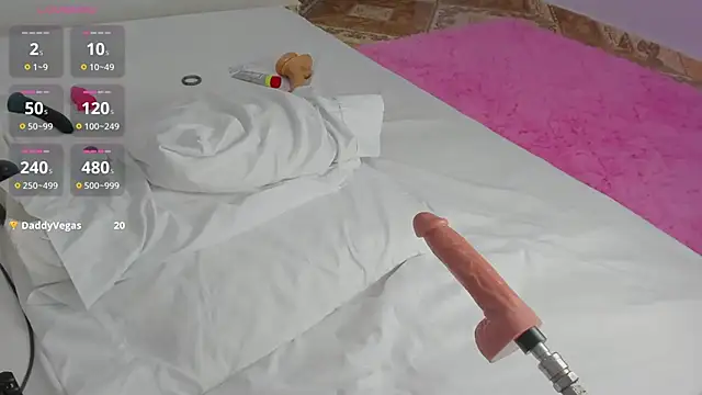 Snapshot of sweet_karlaa__ chatting on December 13, 2024, 8:09 am sweet karlaa online show from December 13, 2024, 8:09 am