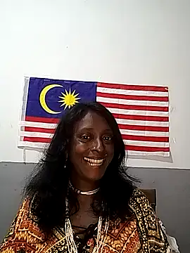 Snapshot of mamakarma1403 chatting on September 30, 2025, 4:01 pm mamakarma1403 online show from September 30, 2025, 4:01 pm