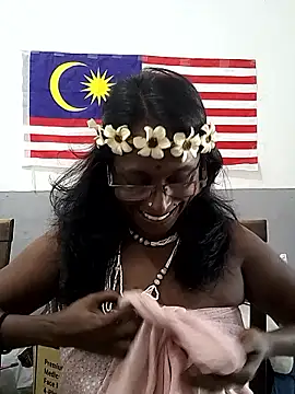 Snapshot of mamakarma1403 chatting on November 1, 2025, 3:08 am mamakarma1403 online show from November 1, 2025, 3:08 am