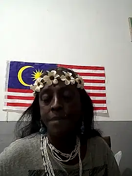 Snapshot of mamakarma1403 chatting on November 1, 2025, 3:14 pm mamakarma1403 online show from November 1, 2025, 3:14 pm