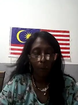 Snapshot of mamakarma1403 chatting on November 5, 2025, 1:22 pm mamakarma1403 online show from November 5, 2025, 1:22 pm