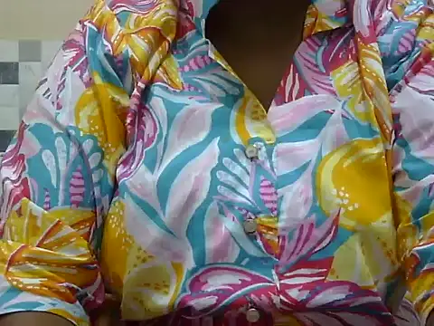 MONICA-LOVE online show from October 24, 2025, 2:02 pm