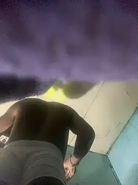 Snapshot of MrKman6ixx chatting on January 27, 2025, 4:52 am MrKman6ixx online show from January 27, 2025, 4:52 am