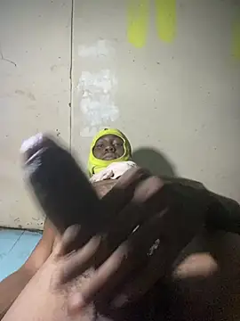 Snapshot of MrKman6ixx chatting on March 10, 2025, 6:45 pm MrKman6ixx online show from March 10, 2025, 6:45 pm