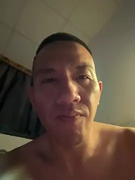 Snapshot of bbhiShark chatting on March 8, 2026, 6:50 am bbhiShark online show from March 8, 2026, 6:50 am