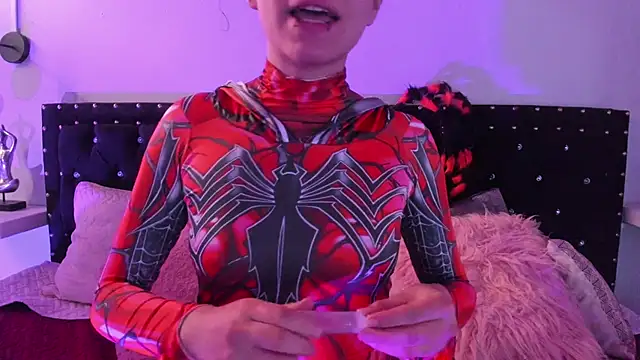 Ghosty Doll online show from October 18, 2025, 1:01 pm