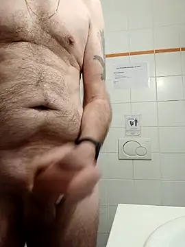 pascalino100 online show from February 22, 2026, 8:13 am