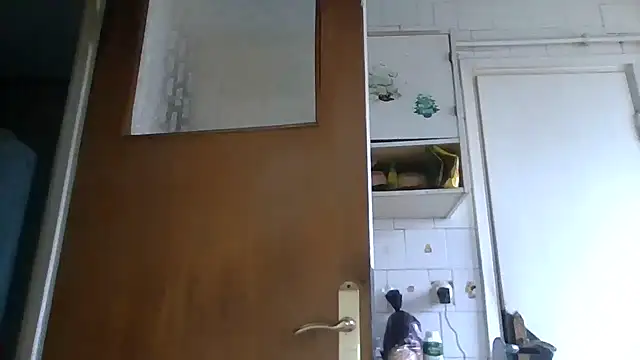 Snapshot of mariusica1@xh chatting on March 30, 2026, 11:22 am mariusica1xh online show from March 30, 2026, 11:22 am