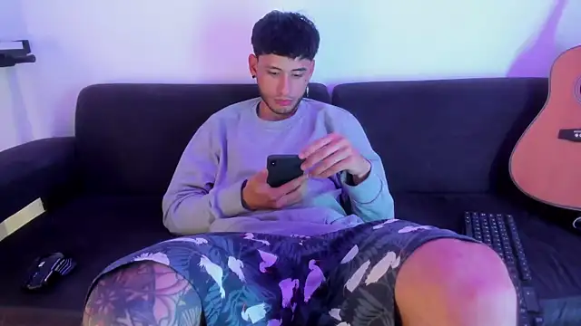 Henrikk senn online show from January 7, 2026, 12:24 am