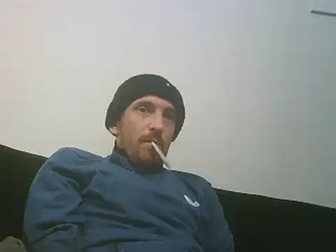 Snapshot of PocoLoco420 chatting on December 21, 2025, 12:51 am PocoLoco420 online show from December 21, 2025, 12:51 am
