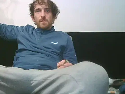 Snapshot of PocoLoco420 chatting on January 14, 2026, 11:42 pm PocoLoco420 online show from January 14, 2026, 11:42 pm