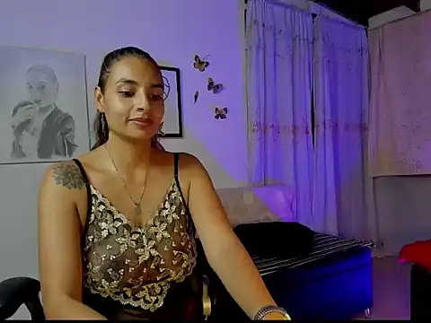 Snapshot of mykaelahoney chatting on December 18, 2025, 6:08 am mykaelahoney online show from December 18, 2025, 6:08 am