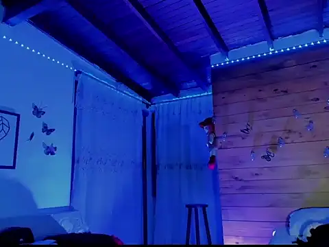 Snapshot of mykaelahoney chatting on February 7, 2026, 9:02 am mykaelahoney online show from February 7, 2026, 9:02 am