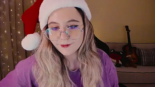 Snapshot of Diana_Flower chatting on December 19, 2024, 12:45 pm Diana Flower online show from December 19, 2024, 12:45 pm