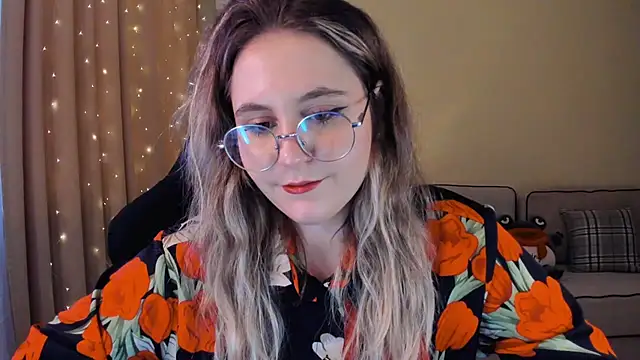 Snapshot of Diana_Flower chatting on January 7, 2025, 10:01 am Diana Flower online show from January 7, 2025, 10:01 am