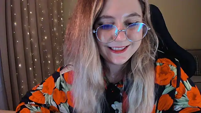 Snapshot of Diana_Flower chatting on January 7, 2025, 1:03 pm Diana Flower online show from January 7, 2025, 1:03 pm