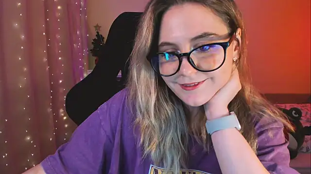 Snapshot of Diana_Flower chatting on February 8, 2025, 12:39 pm Diana Flower online show from February 8, 2025, 12:39 pm