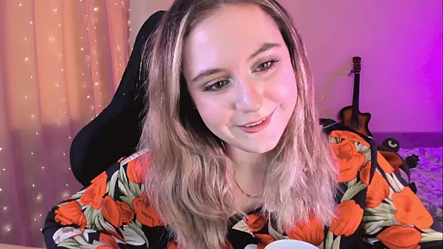 Snapshot of Diana_Flower chatting on February 15, 2025, 9:27 am Diana Flower online show from February 15, 2025, 9:27 am