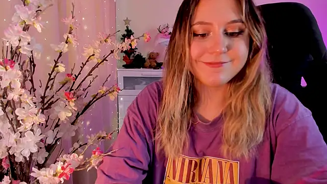 Snapshot of Diana_Flower chatting on March 21, 2025, 10:06 am Diana Flower online show from March 21, 2025, 10:06 am