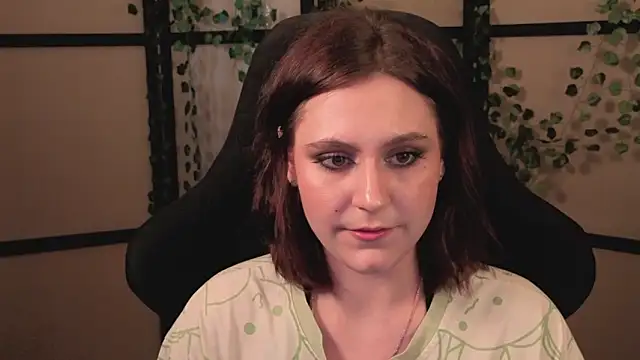 Snapshot of Diana_Flower chatting on March 14, 2026, 2:44 pm Diana Flower online show from March 14, 2026, 2:44 pm