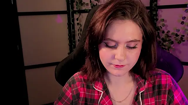 Snapshot of Diana_Flower chatting on March 21, 2026, 10:09 am Diana Flower online show from March 21, 2026, 10:09 am