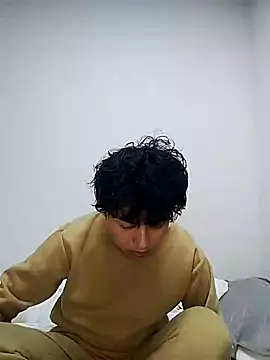 whitebriefboy online show from January 28, 2025, 4:41 pm