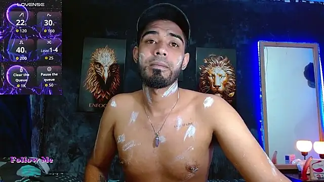 ryanse hot online show from December 4, 2025, 7:33 pm