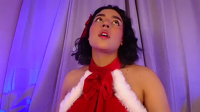 EviePhoenix online show from December 16, 2024, 4:34 am