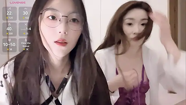 Snapshot of Sweet-Angel999 chatting on February 2, 2025, 1:08 pm Sweet-Angel999 online show from February 2, 2025, 1:08 pm