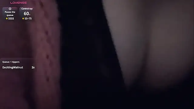 Snapshot of Sweet-Angel999 chatting on February 26, 2025, 5:50 pm Sweet-Angel999 online show from February 26, 2025, 5:50 pm