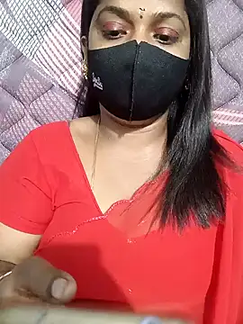 Snapshot of Renuma chatting on February 5, 2026, 3:55 am Renuma online show from February 5, 2026, 3:55 am