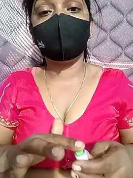 Snapshot of Renuma chatting on February 18, 2026, 6:20 am Renuma online show from February 18, 2026, 6:20 am