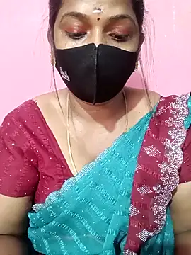 Snapshot of Renuma chatting on March 27, 2026, 3:23 am Renuma online show from March 27, 2026, 3:23 am