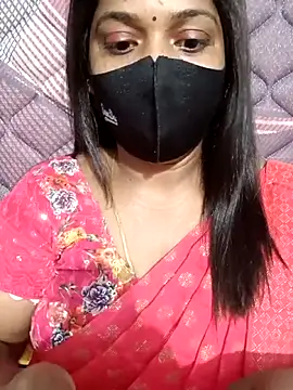 Snapshot of Renuma chatting on April 1, 2026, 6:47 am Renuma online show from April 1, 2026, 6:47 am