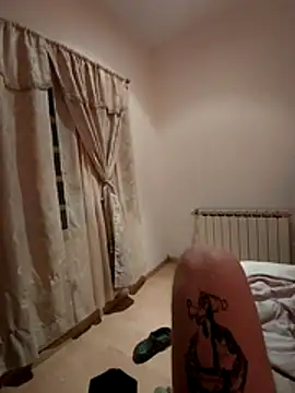 Snapshot of VenomKushx chatting on December 19, 2025, 2:40 am VenomKushx online show from December 19, 2025, 2:40 am