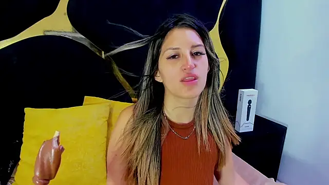 Snapshot of GiaRoussel chatting on November 25, 2025, 5:02 pm GiaRoussel online show from November 25, 2025, 5:02 pm