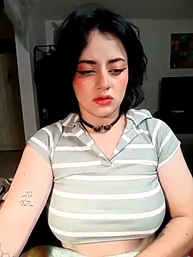 Lin-cute online show from March 9, 2025, 6:06 am