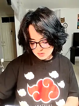 Snapshot of Lin-cute chatting on March 14, 2025, 10:50 am Lin-cute online show from March 14, 2025, 10:50 am