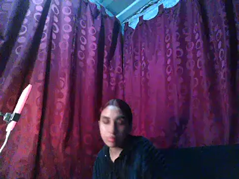 Snapshot of ifeelverywet_andhot chatting on March 3, 2025, 7:39 pm ifeelverywet andhot online show from March 3, 2025, 7:39 pm