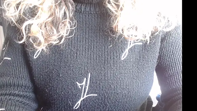 JenniLowen online show from January 14, 2025, 12:03 pm