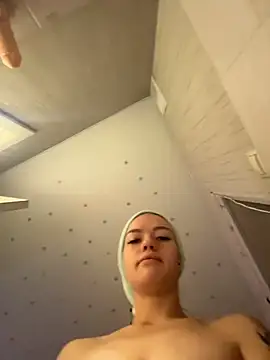 Snapshot of -Sexy_Barbie- chatting on November 3, 2025, 2:13 am -Sexy Barbie- online show from November 3, 2025, 2:13 am