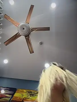 Snapshot of -Sexy_Barbie- chatting on February 24, 2026, 5:05 am -Sexy Barbie- online show from February 24, 2026, 5:05 am