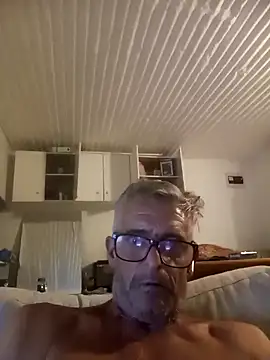 NICJOHNS online show from February 14, 2025, 7:02 pm