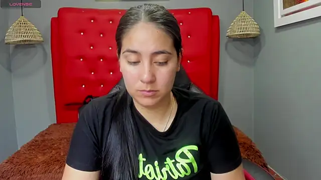 Snapshot of lizzaxs chatting on January 21, 2025, 8:21 pm lizzaxs online show from January 21, 2025, 8:21 pm