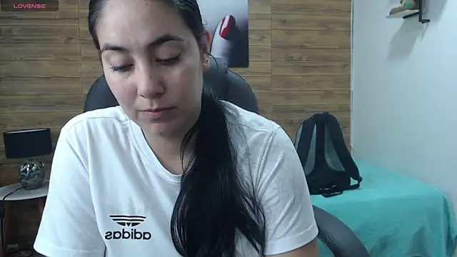 Snapshot of lizzaxs chatting on February 1, 2025, 1:41 pm lizzaxs online show from February 1, 2025, 1:41 pm