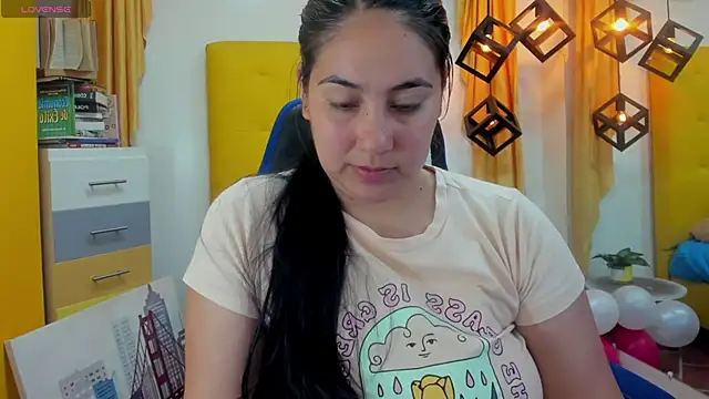 Snapshot of lizzaxs chatting on February 20, 2025, 8:14 pm lizzaxs online show from February 20, 2025, 8:14 pm