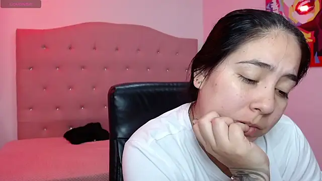 Snapshot of lizzaxs chatting on September 10, 2025, 11:43 am lizzaxs online show from September 10, 2025, 11:43 am