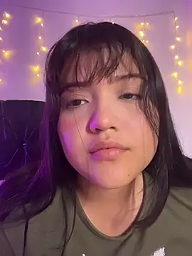 Snapshot of alisson_carolina73 chatting on December 20, 2025, 2:18 am alisson carolina73 online show from December 20, 2025, 2:18 am