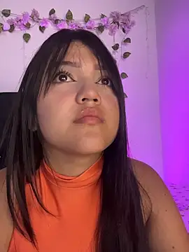 Snapshot of alisson_carolina73 chatting on February 18, 2026, 2:29 am alisson carolina73 online show from February 18, 2026, 2:29 am